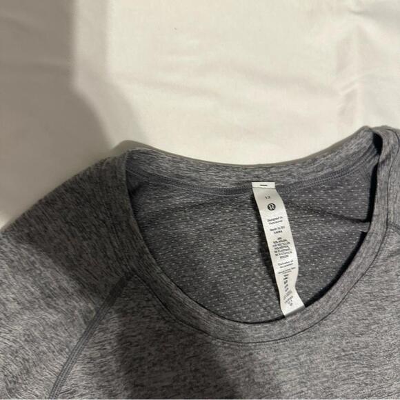 Lululemon Athletica Swiftly Tech Long Sleeve 2.0 *Race - Picture 3 of 4